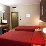 Hotelto Hotel 3*