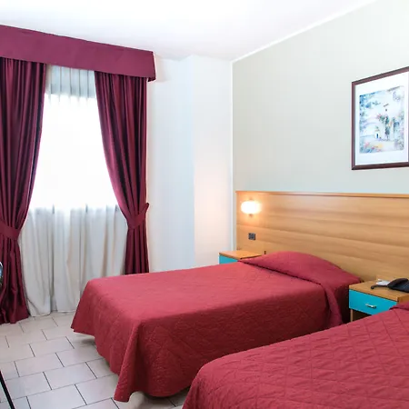 Hotelto 3* Ривальта-ди-Торино