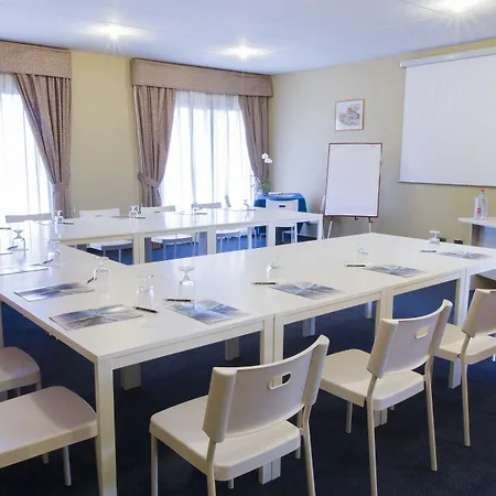 Hotelto Отель 3*