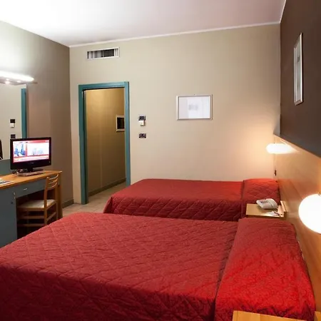 Hotelto Hotel 3*