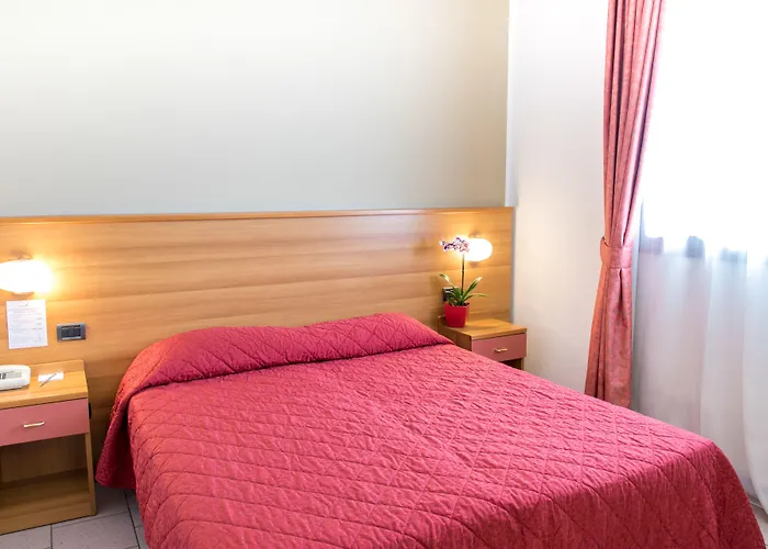 Hotelto 3*
