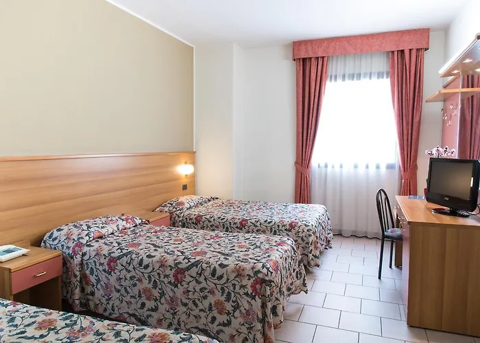 Hotelto Hotel