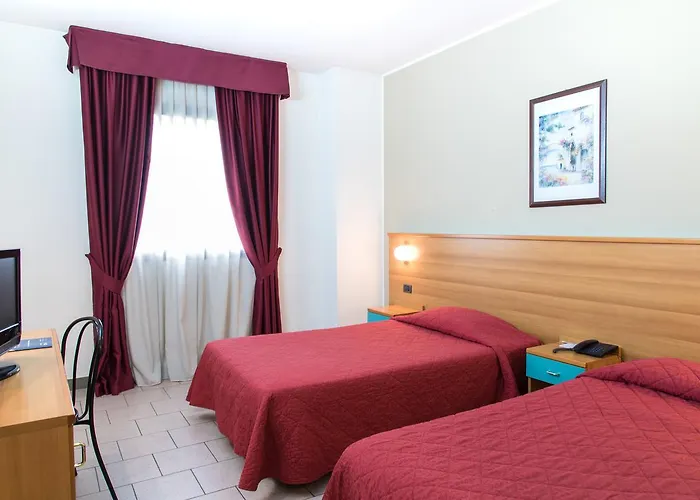 Hotelto Otel 3*