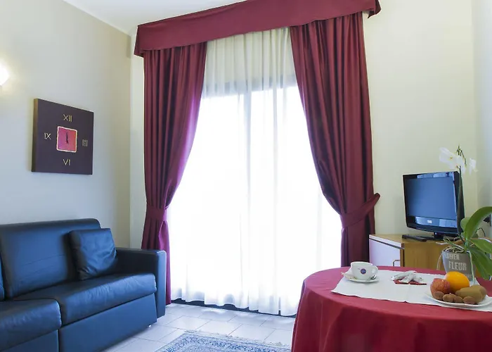 Hotel Hotelto 3*